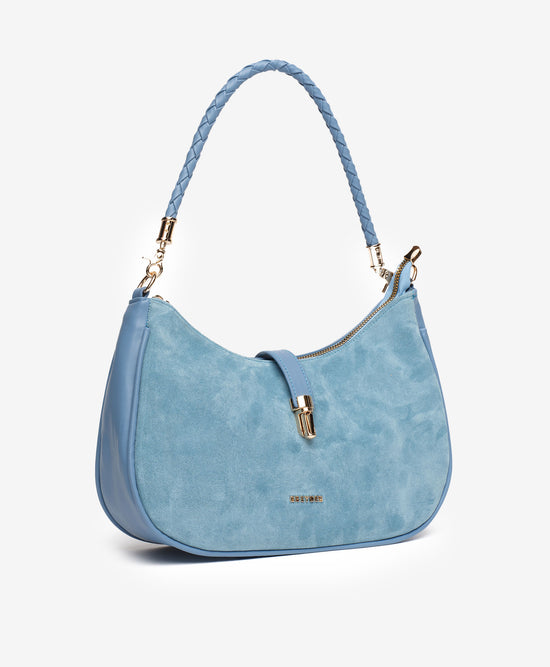 5Y2CN69722 Women&