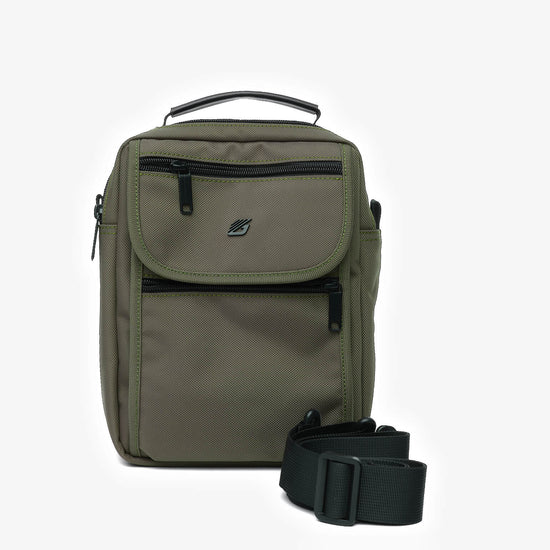 5Y1CN51979 Men&