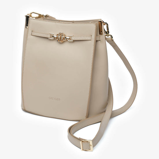 5Y2CN69683 Women&