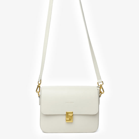 5Y2CN69718 Women&